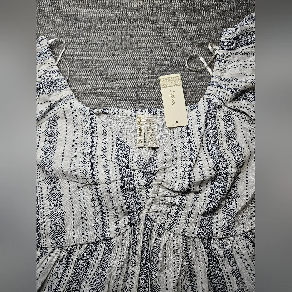 JAPNA Bohemian Peplum White & Blue Paisley Patterned Top - Picture 6 of 9